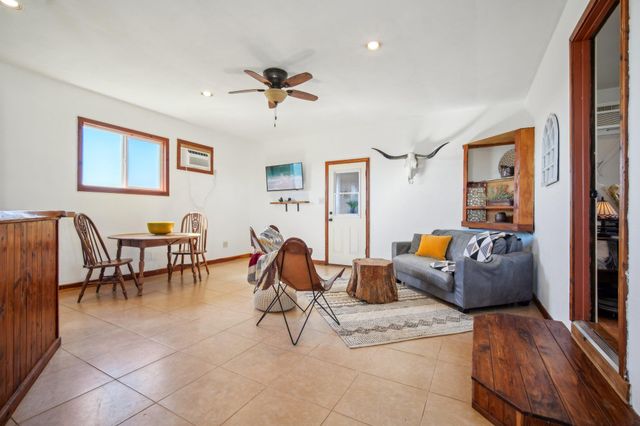 2200 Highway 21 E, Paige, TX 78659