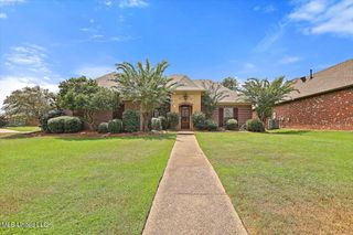 113 W Pinebrook Drive, Brandon, MS 39047