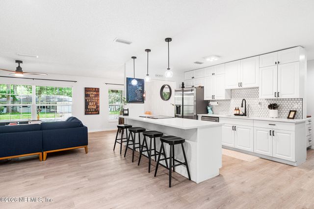 12995 MANDARIN POINT Lane, Jacksonville, FL 32223