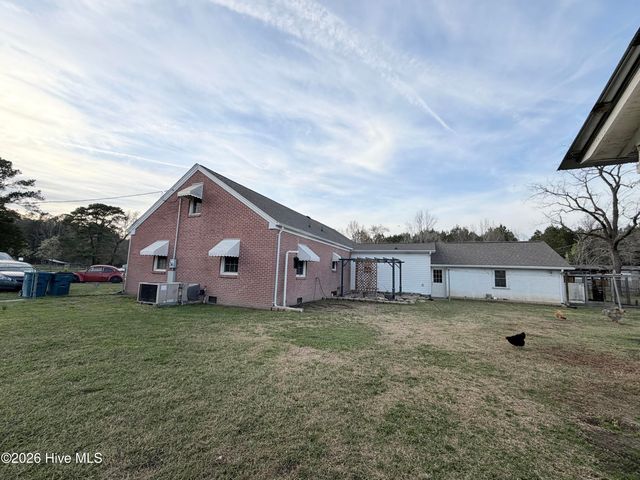 2023 Nc Highway 32 S, Plymouth, NC 27962