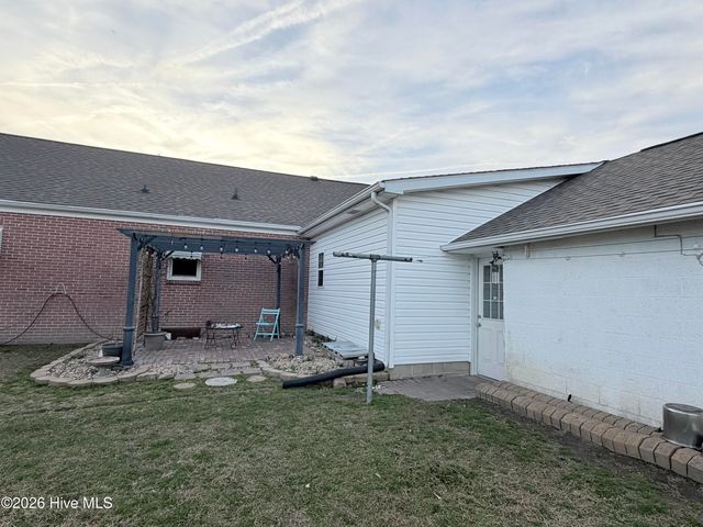 2023 Nc Highway 32 S, Plymouth, NC 27962