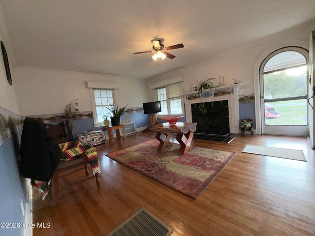 2023 Nc Highway 32 S, Plymouth, NC 27962