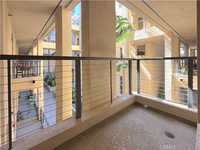 133 The Promenade N 107, Long Beach, CA 90802