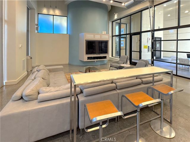 133 The Promenade N 107, Long Beach, CA 90802