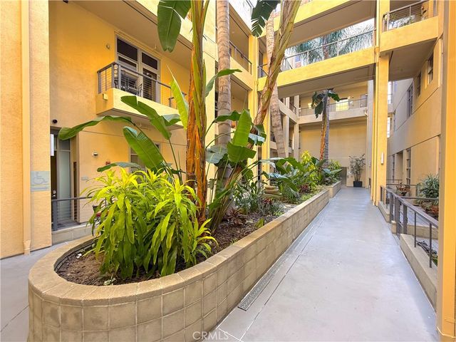 133 The Promenade N 107, Long Beach, CA 90802