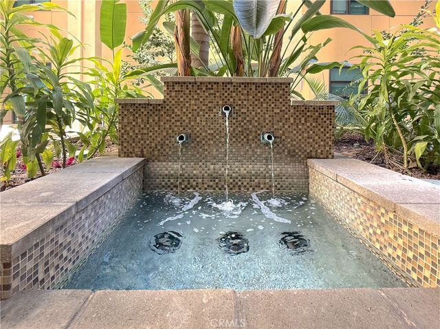 133 The Promenade N 107, Long Beach, CA 90802