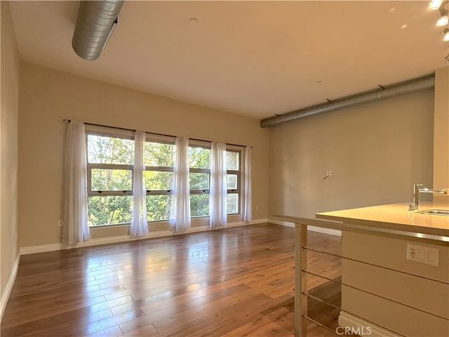 133 The Promenade N 107, Long Beach, CA 90802