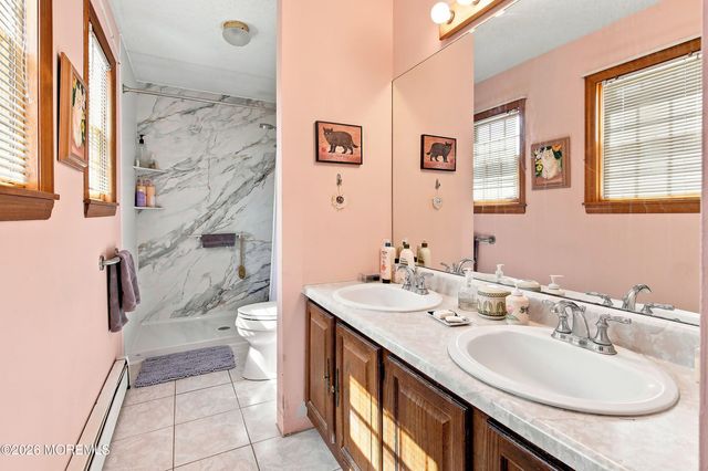 73 Spinnaker Court, Bayville, NJ 08721