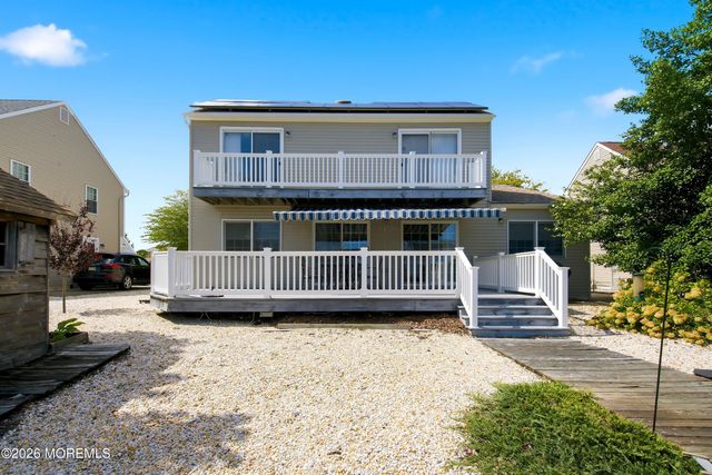 73 Spinnaker Court, Bayville, NJ 08721