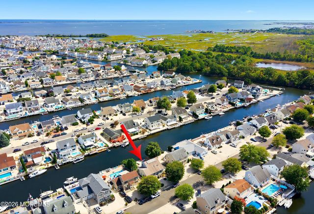 73 Spinnaker Court, Bayville, NJ 08721