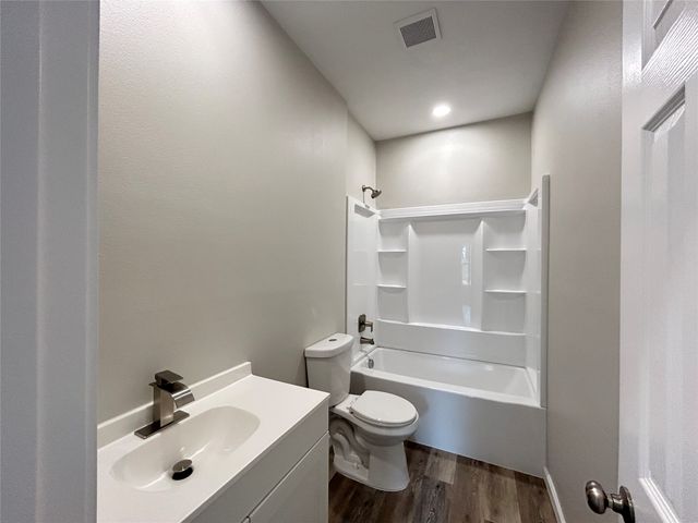 921 Putman Street, Sulphur Springs, TX 75482