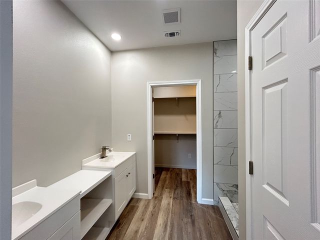 921 Putman Street, Sulphur Springs, TX 75482