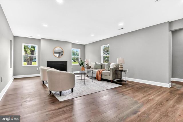 701 FARMINGTON RD W, Accokeek, MD 20607