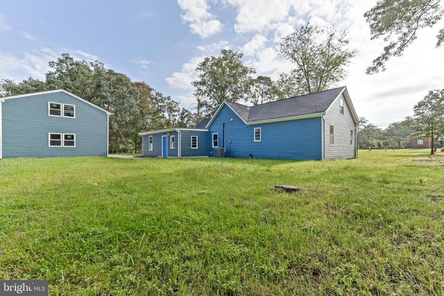 701 FARMINGTON RD W, Accokeek, MD 20607