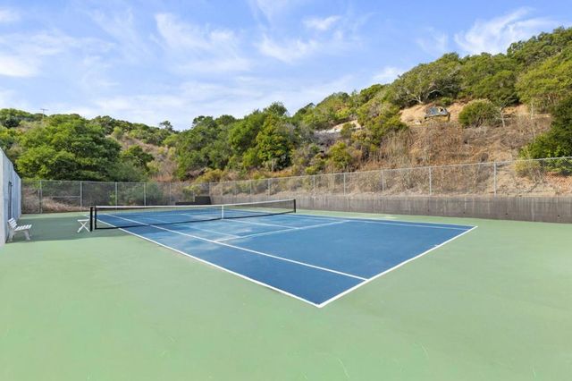 2371 Ticonderoga Drive, San Mateo, CA 94402