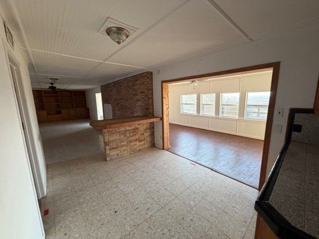 13729 River Forest Dr, Corpus Christi, TX 78410