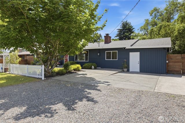 810 132nd Street S, Tacoma, WA 98444