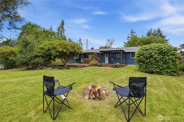 810 132nd Street S, Tacoma, WA 98444