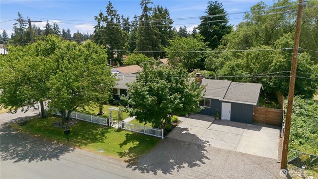 810 132nd Street S, Tacoma, WA 98444