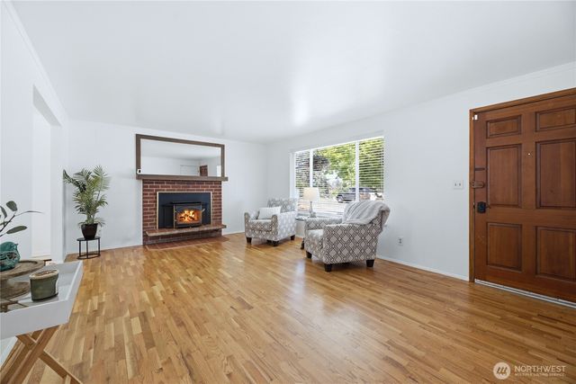 810 132nd Street S, Tacoma, WA 98444