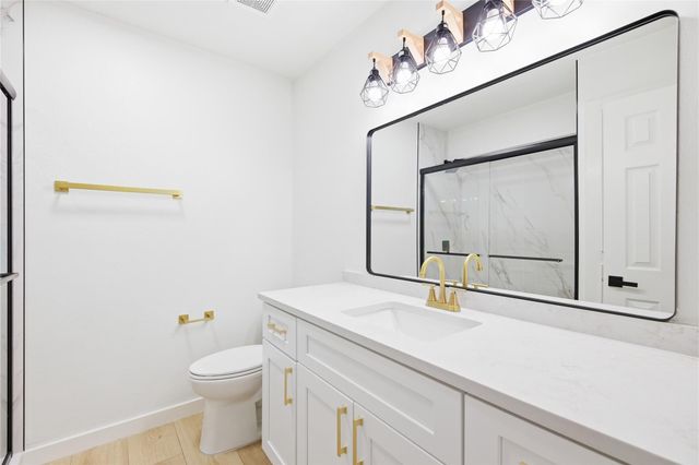 600 County Glen ST, Leander, TX 78641