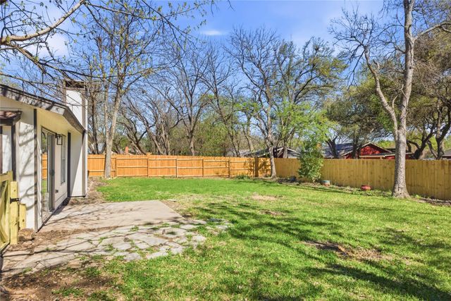 600 County Glen ST, Leander, TX 78641