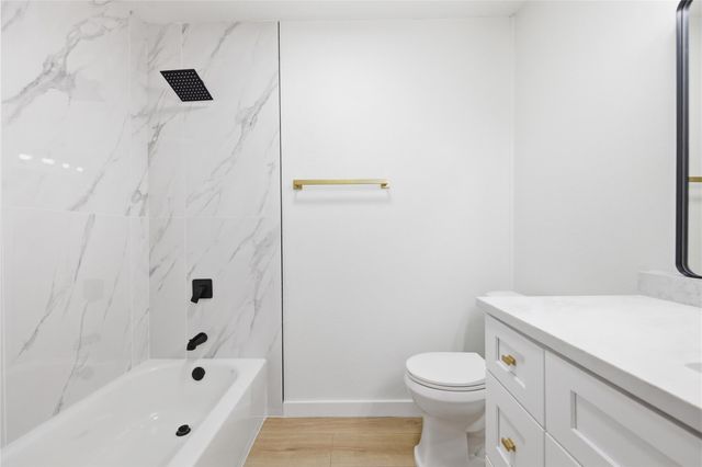 600 County Glen ST, Leander, TX 78641