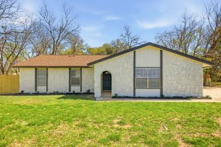 600 County Glen ST, Leander, TX 78641