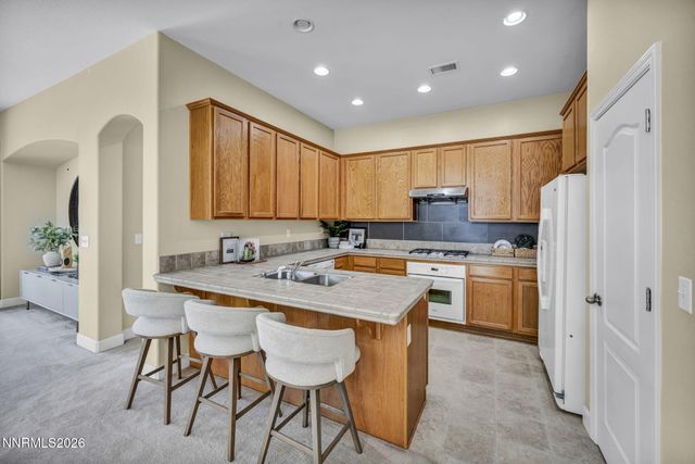 490 Terracina Way, Reno, NV 89521