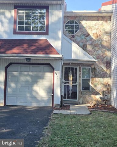 4451 ERNIE DAVIS CIR, Philadelphia, PA 19154