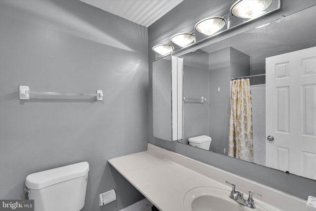 4451 ERNIE DAVIS CIR, Philadelphia, PA 19154