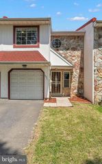 4451 ERNIE DAVIS CIR, Philadelphia, PA 19154