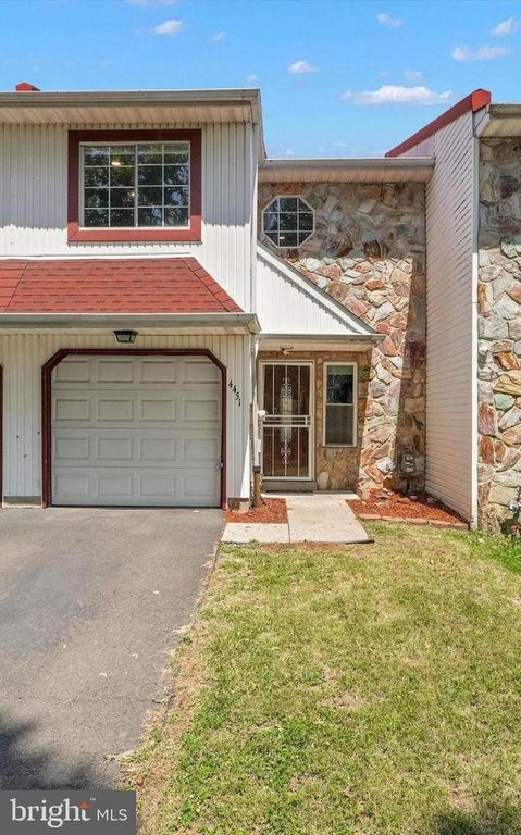 4451 ERNIE DAVIS CIR, Philadelphia, PA 19154
