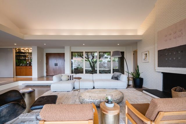 18 Hearthside Drive, Little Rock, AR 72207