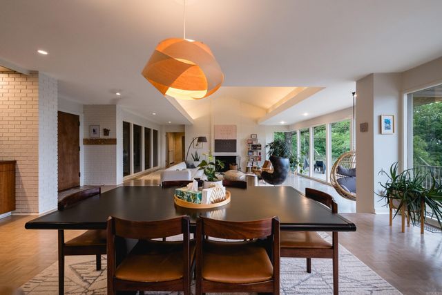 18 Hearthside Drive, Little Rock, AR 72207