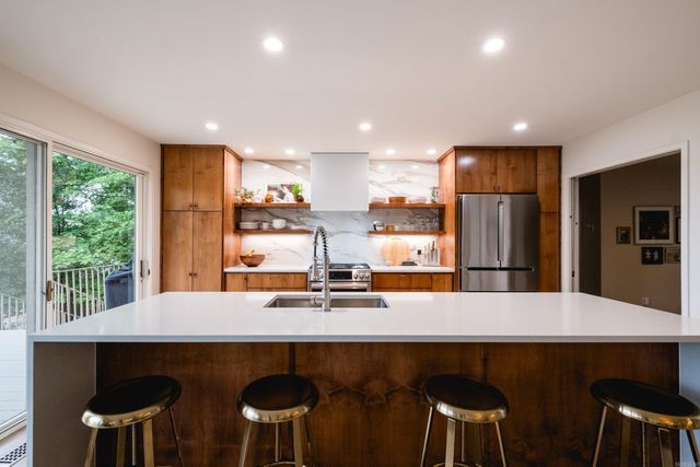 18 Hearthside Drive, Little Rock, AR 72207