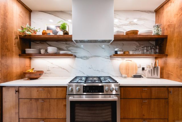 18 Hearthside Drive, Little Rock, AR 72207