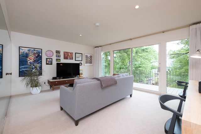 18 Hearthside Drive, Little Rock, AR 72207