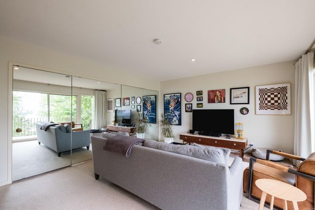 18 Hearthside Drive, Little Rock, AR 72207