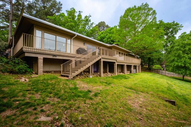 18 Hearthside Drive, Little Rock, AR 72207