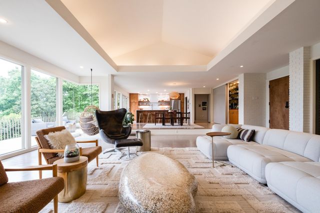 18 Hearthside Drive, Little Rock, AR 72207