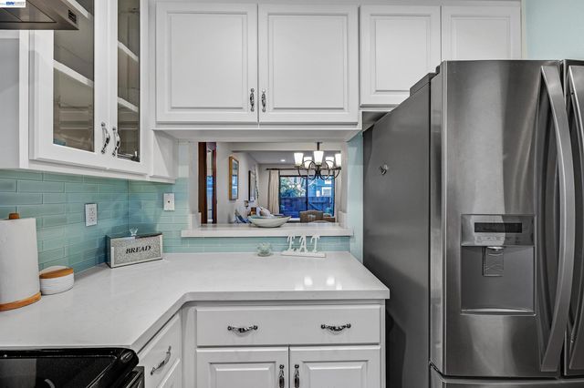 6169 Thornton Avenue B, Newark, CA 94560