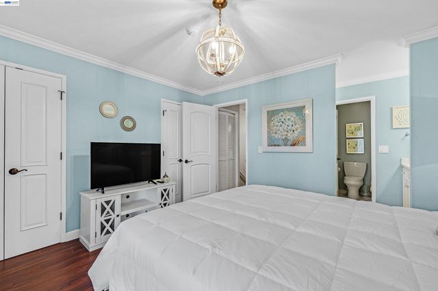 6169 Thornton Avenue B, Newark, CA 94560