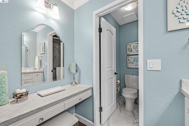 6169 Thornton Avenue B, Newark, CA 94560