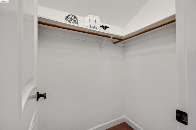 6169 Thornton Avenue B, Newark, CA 94560