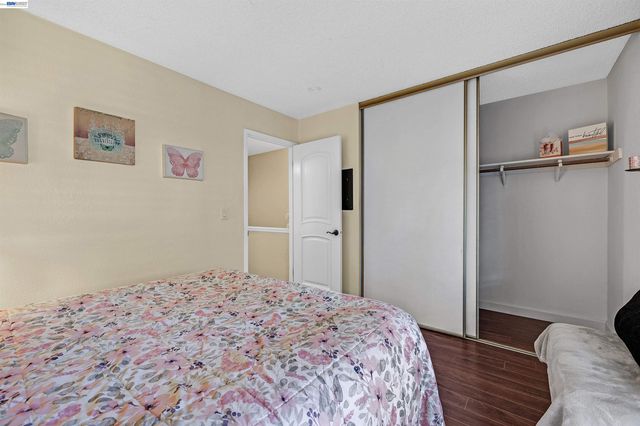 6169 Thornton Avenue B, Newark, CA 94560