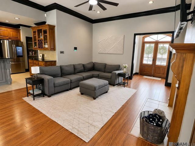 18011 Pierside Ln, Prairieville, LA 70769
