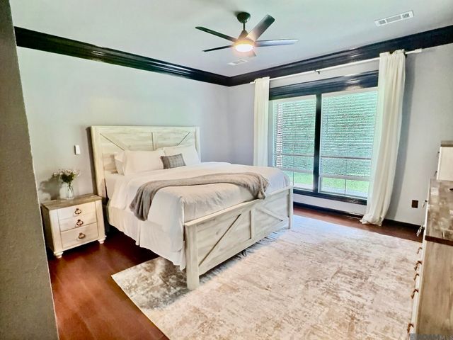 18011 Pierside Ln, Prairieville, LA 70769