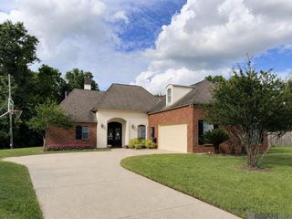 18011 Pierside Ln, Prairieville, LA 70769