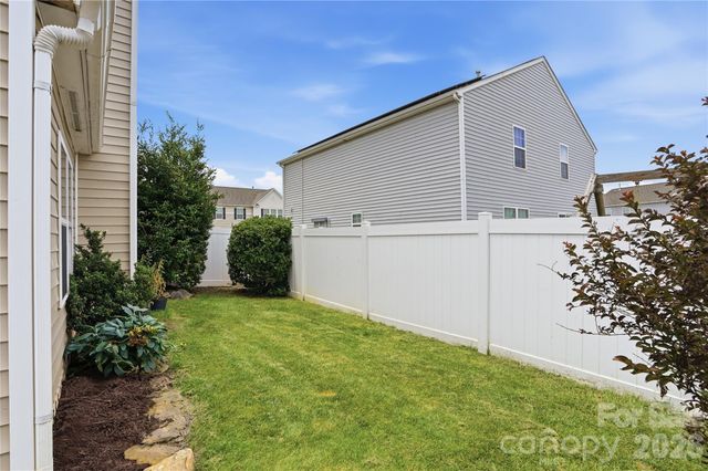 409 Lind Point Lane, Monroe, NC 28110